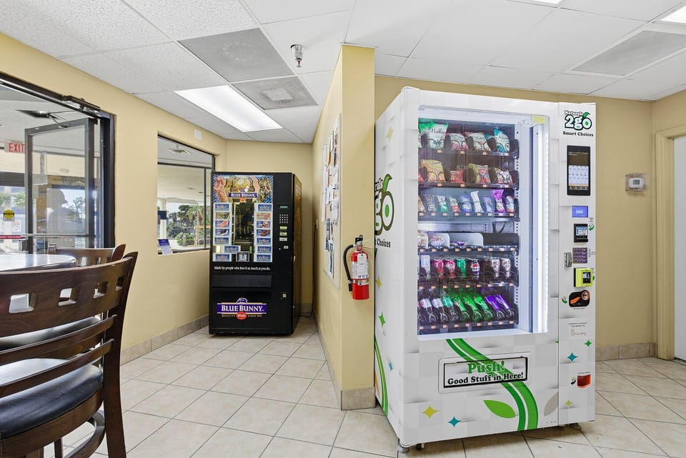 Grab quick snacks and treats from the on-site vending area, perfect for your beach stay. A convenient stop for refreshments before heading to the beach, pool, or relaxing after a fun-filled day by the ocean.