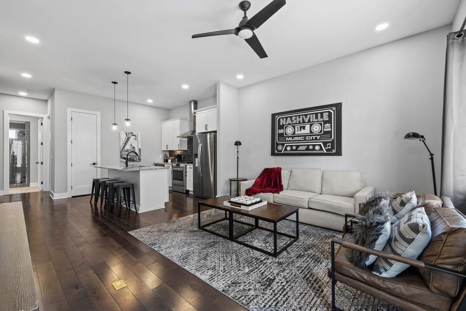 Comfort that instantly feels like home. Exhale—you’re finally here.