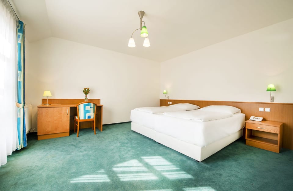 Standard Double or Twin Room | Premium bedding, minibar, in-room safe, desk