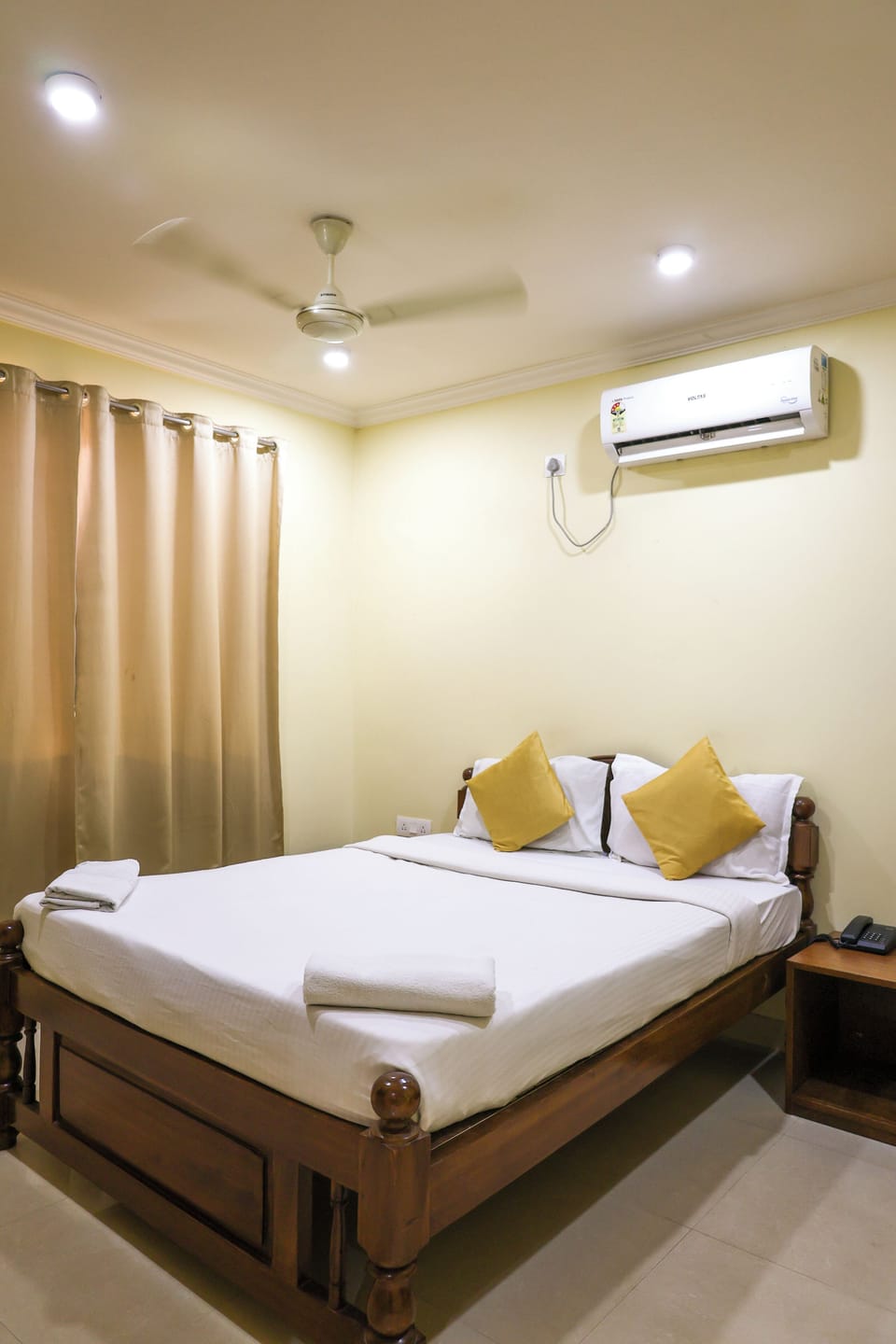 Deluxe Room | Free WiFi, bed sheets