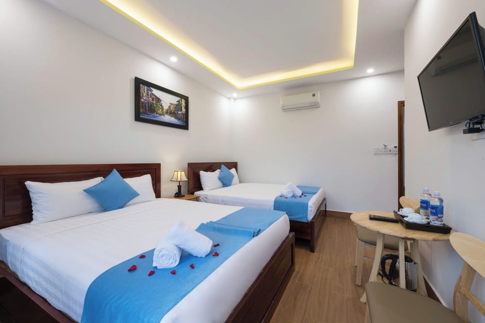 Family Room with Balcony | Soundproofing, free WiFi