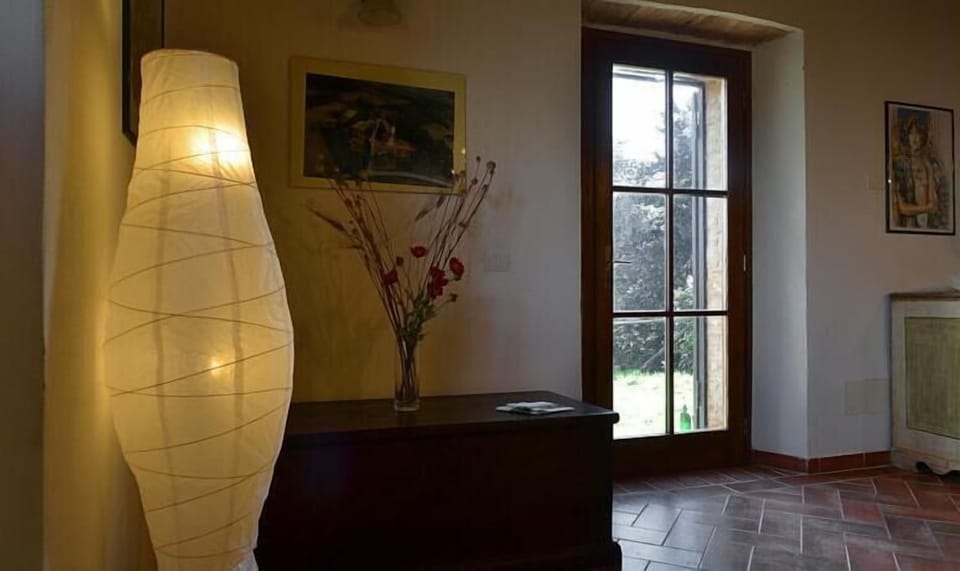 Apartment, 4 Bedrooms, Annex Building (Capanna) | Desk, free WiFi, bed sheets