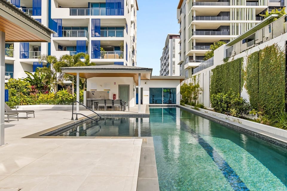 Holiday Home Swimming Pool