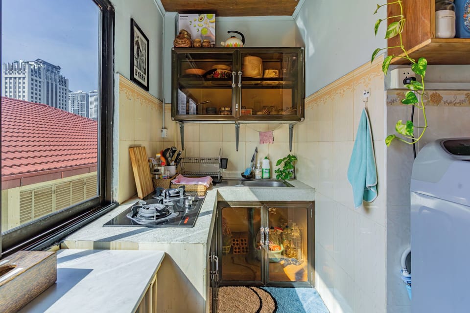 Apartment, 1 Bedroom, Smoking, Balcony | Private kitchen
