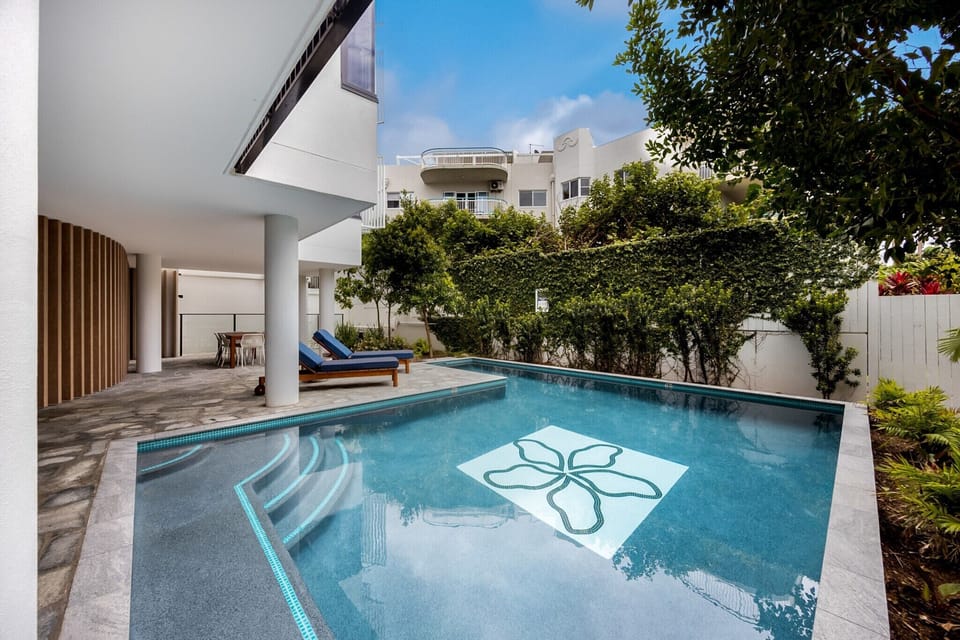 Holiday Home Swimming Pool
