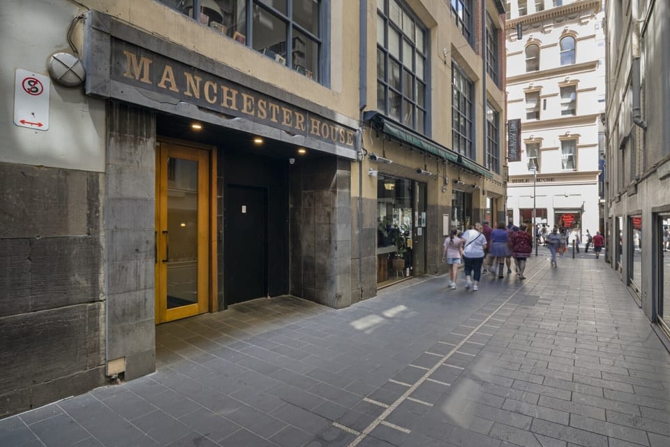 Entrance / Reception