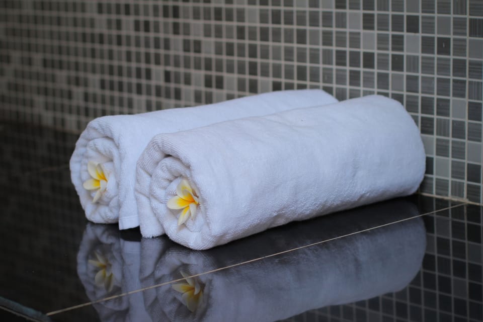 Standard Room | Bathroom amenities | Shower, free toiletries, towels