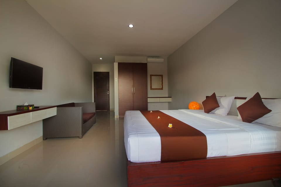 Standard Room | Desk, free WiFi, bed sheets