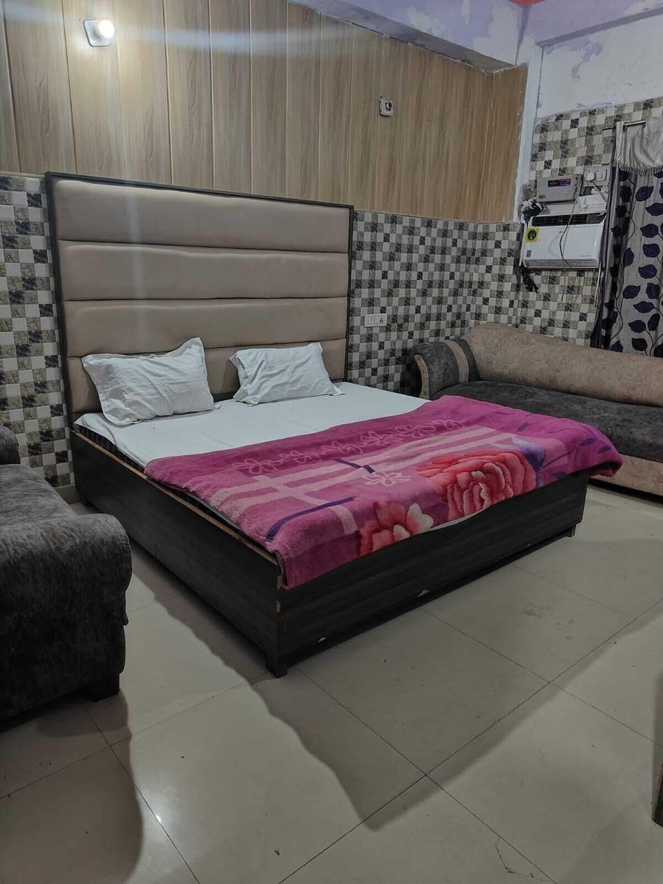 Deluxe Room | Free WiFi