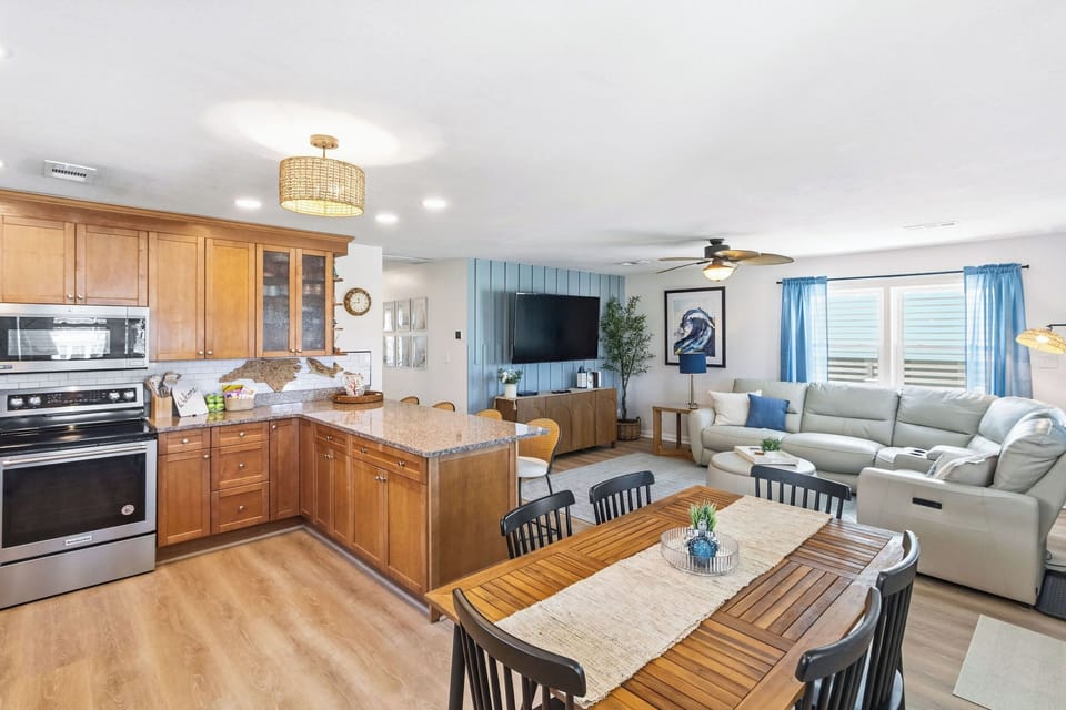Kitchen - Kitchen