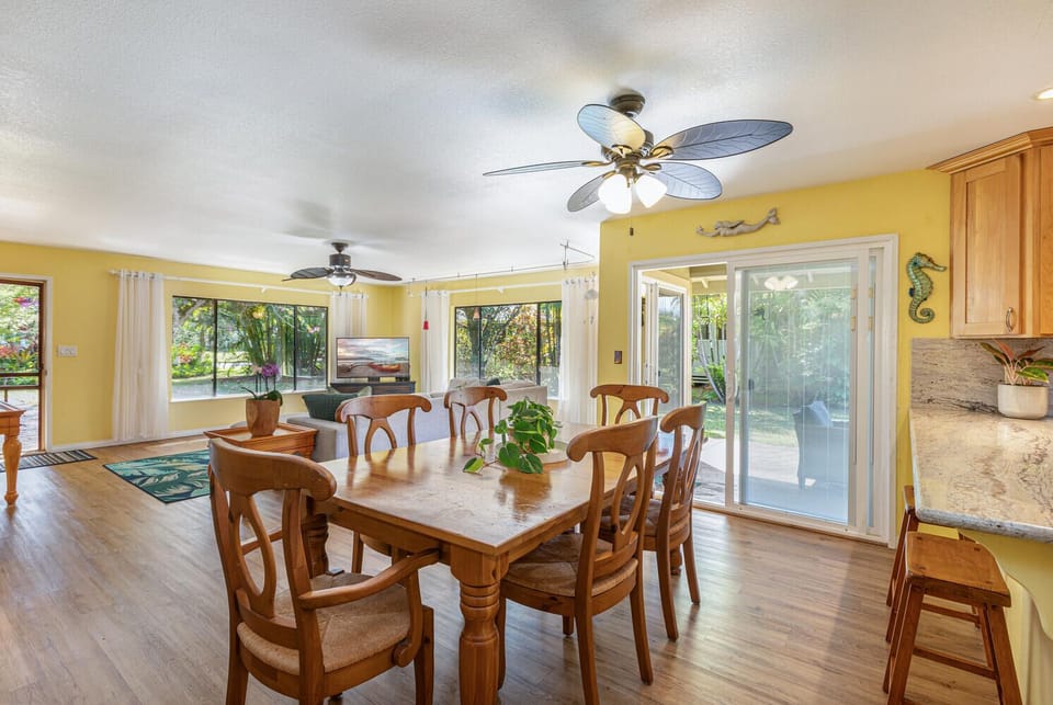 Spacious and open floor plan to feel truly connected