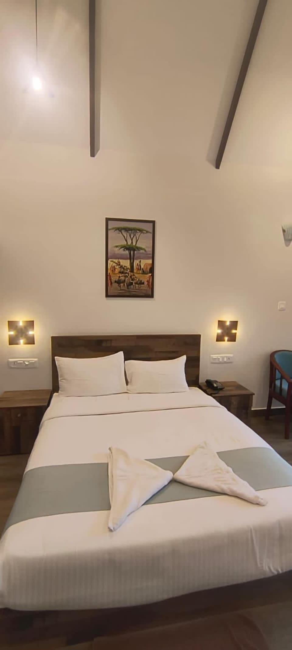 Junior Double Room, Mountain View | Desk, free WiFi