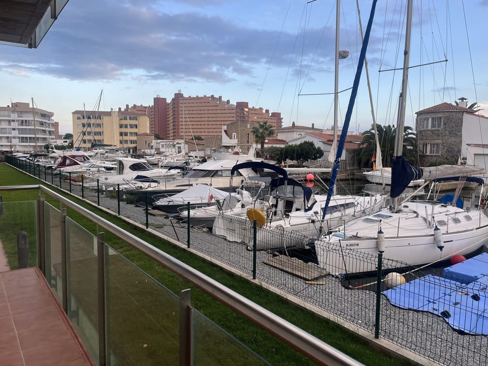 Marina