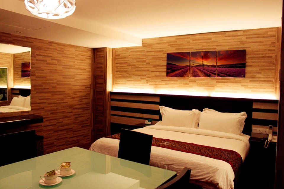Studio Suite Room, Mountain View | View from room