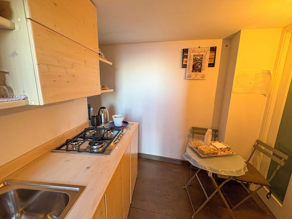 Quadruple Room | Shared kitchen