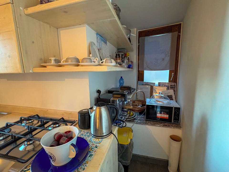 Quadruple Room | Shared kitchen