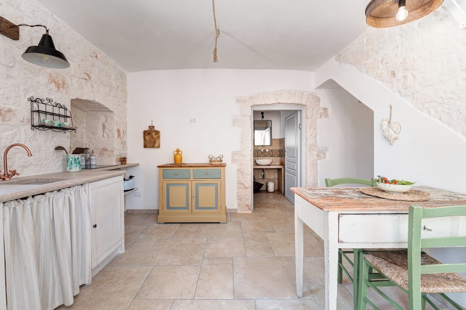 Superior Apartment, Patio | Private kitchen | Full-size fridge, stovetop, electric kettle, toaster