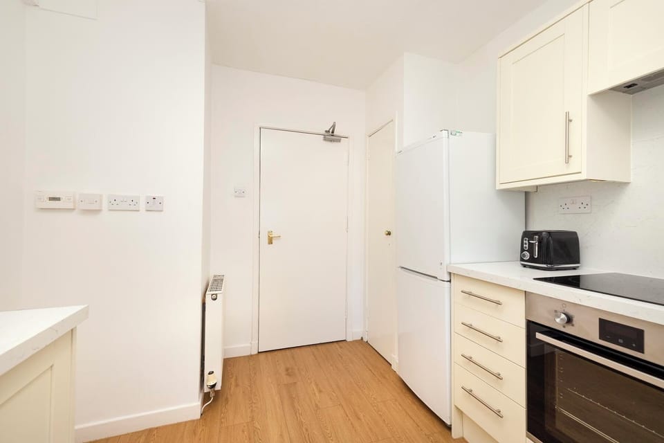 Comfort Apartment, Non Smoking | Private kitchen