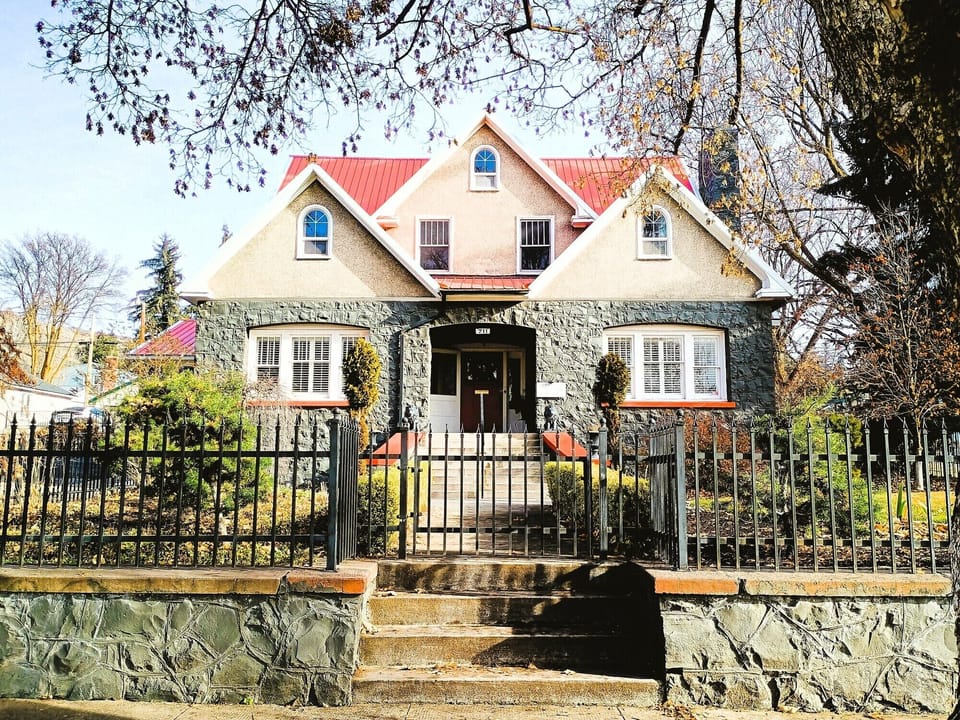 The Klamath Inn