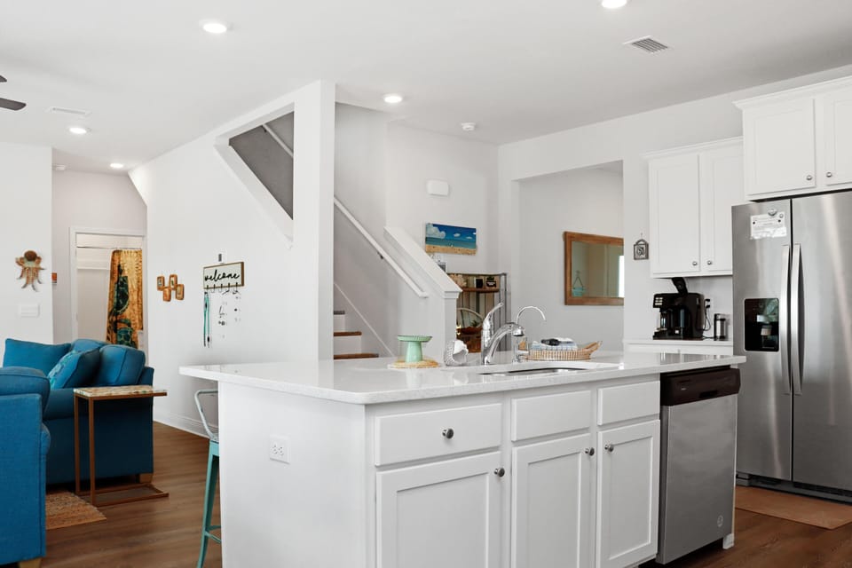 House, Multiple Beds (SeaLaVie) | Interior