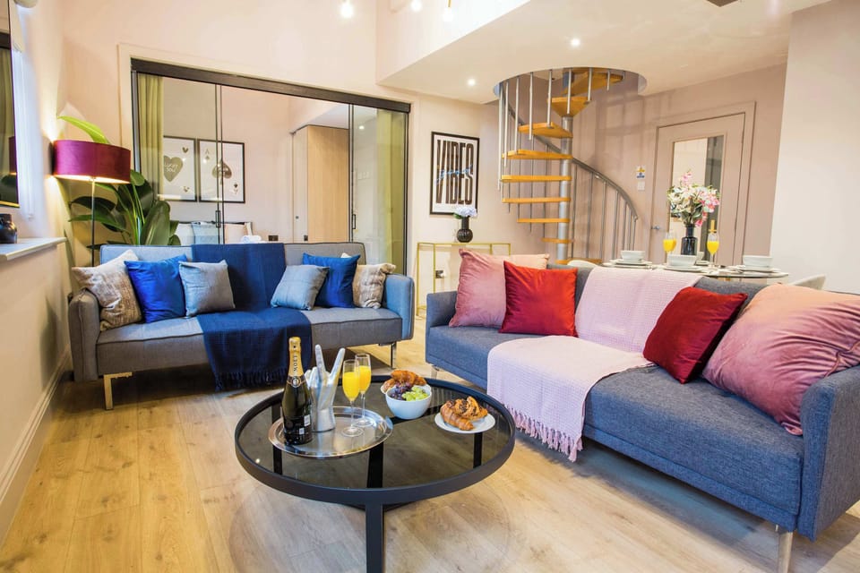 Spacious living area.