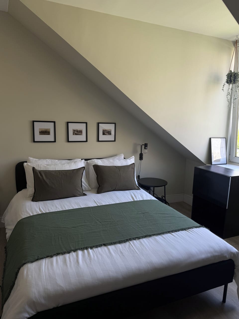 Deluxe Double Room, Garden View | Blackout drapes, iron/ironing board, free WiFi