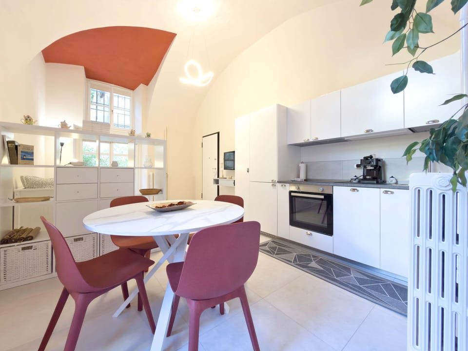 House | 1 bedroom, desk, Internet
