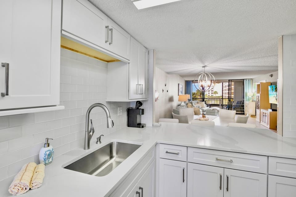 Gulf and Bay Club C209 by Tropical Sands Accommodations