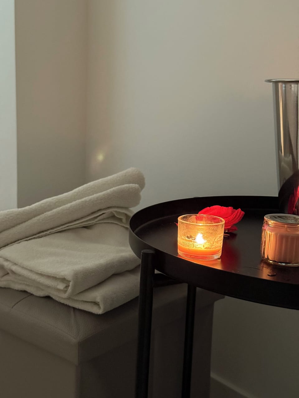 Luxury Suite | Egyptian cotton sheets, premium bedding, pillowtop beds, minibar