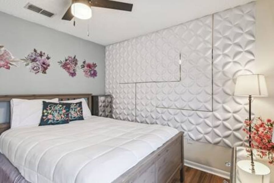 4 bedrooms