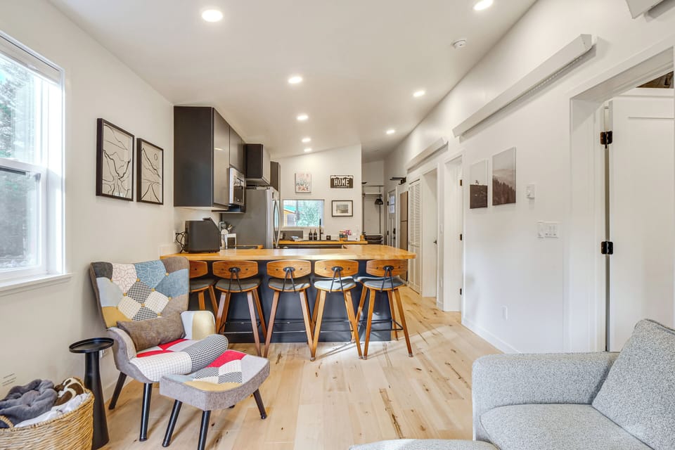 Interior | Kitchen | Breakfast Bar | Dishware & Flatware Provided