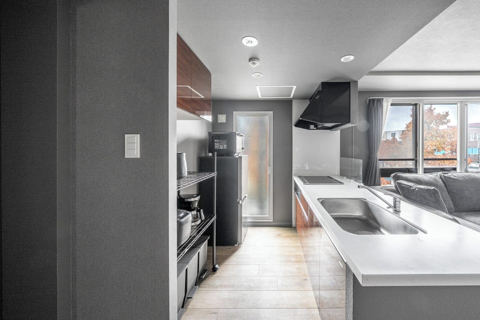 Fridge, microwave, stovetop, rice cooker
