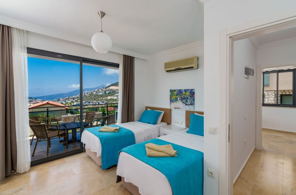 Twin Bedroom with a View