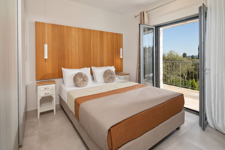 Upper double room