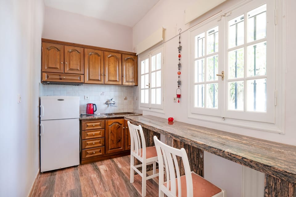 Practical kitchen area