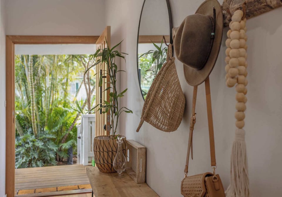 Coastal Nest  |  Modern Furnishings 