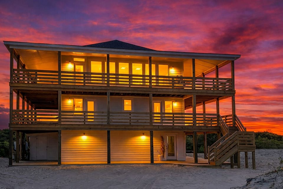 Enjoy cotton candy sunsets at The White Lotus