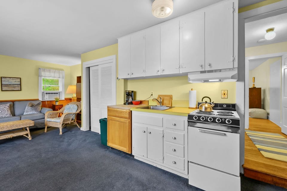 Step down to the kitchen