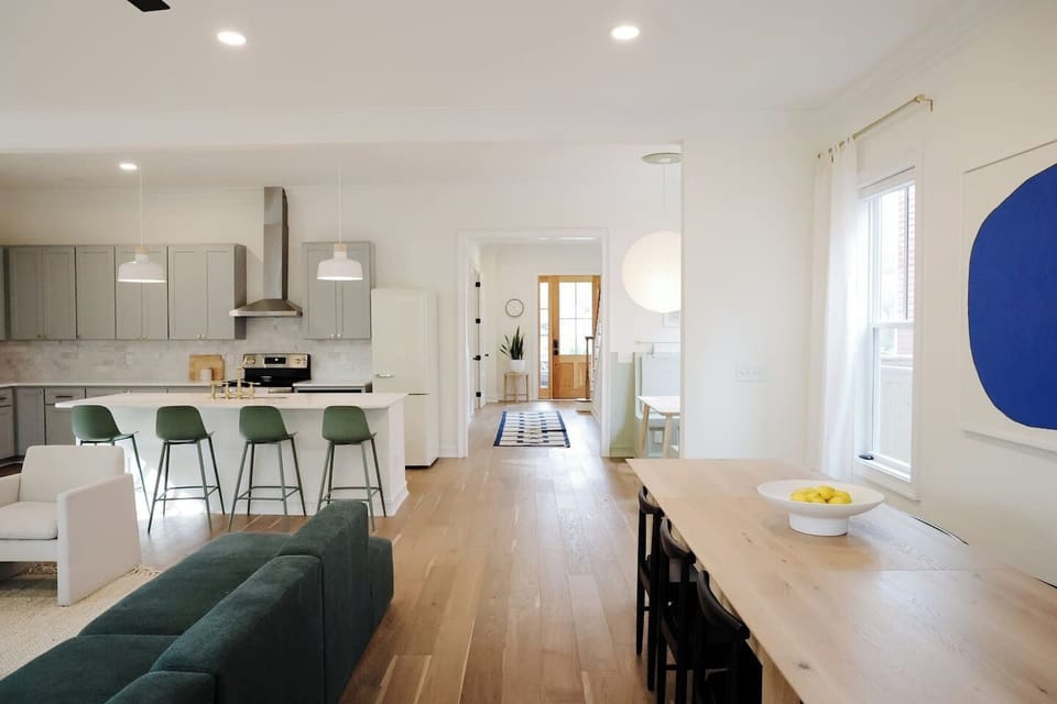 The open floor plan is great for large families and groups. 