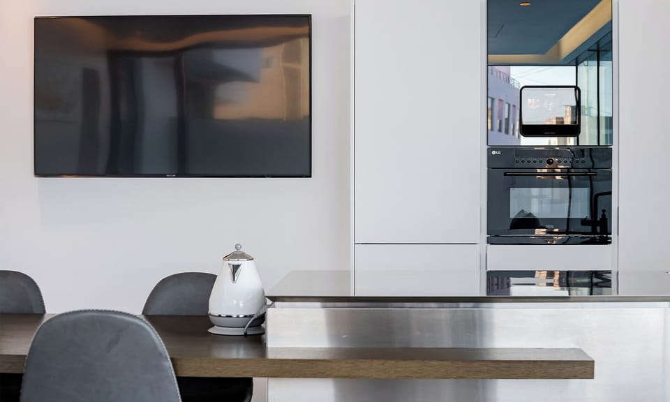 B101(PREMIER SUITE) | Free WiFi