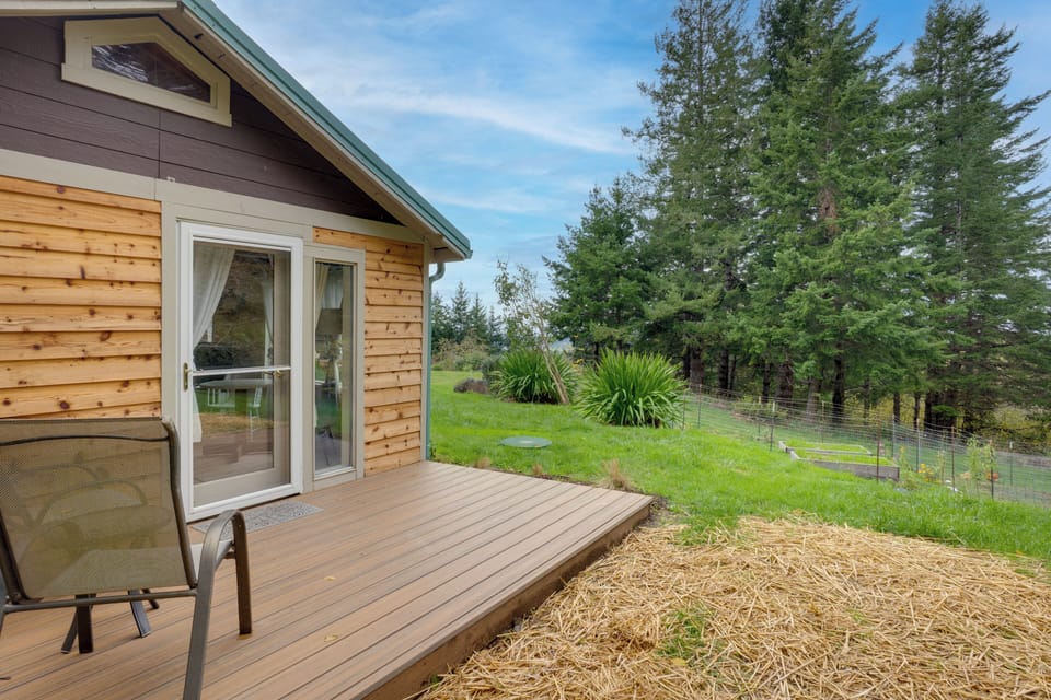 Private Back Porch