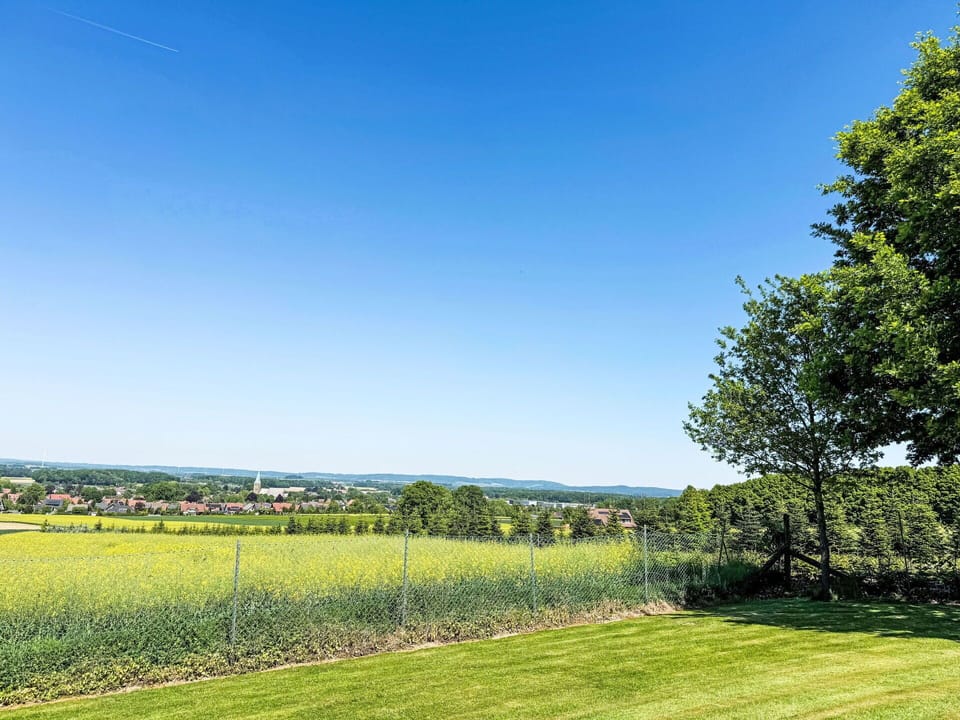 Sky, Blue, Green, Daytime, Grass, Nature, Natural Landscape, Grassland, Landscape, Plain