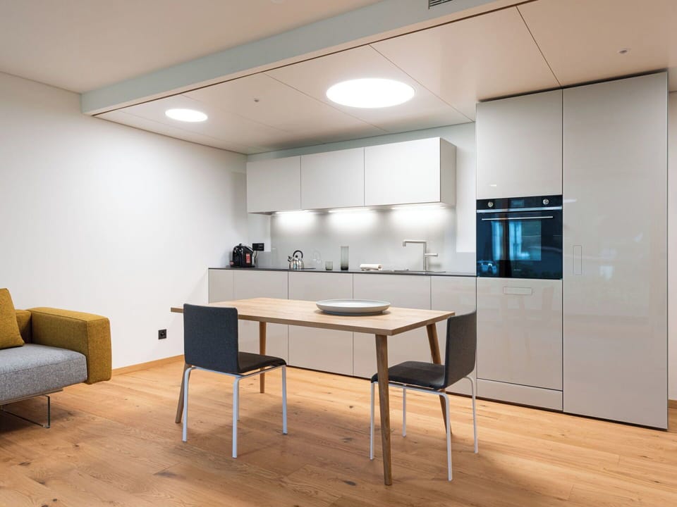 Interior Design, Wall, Flooring, Wood, Ceiling, Furniture, Floor, Room, Lighting, Apartment