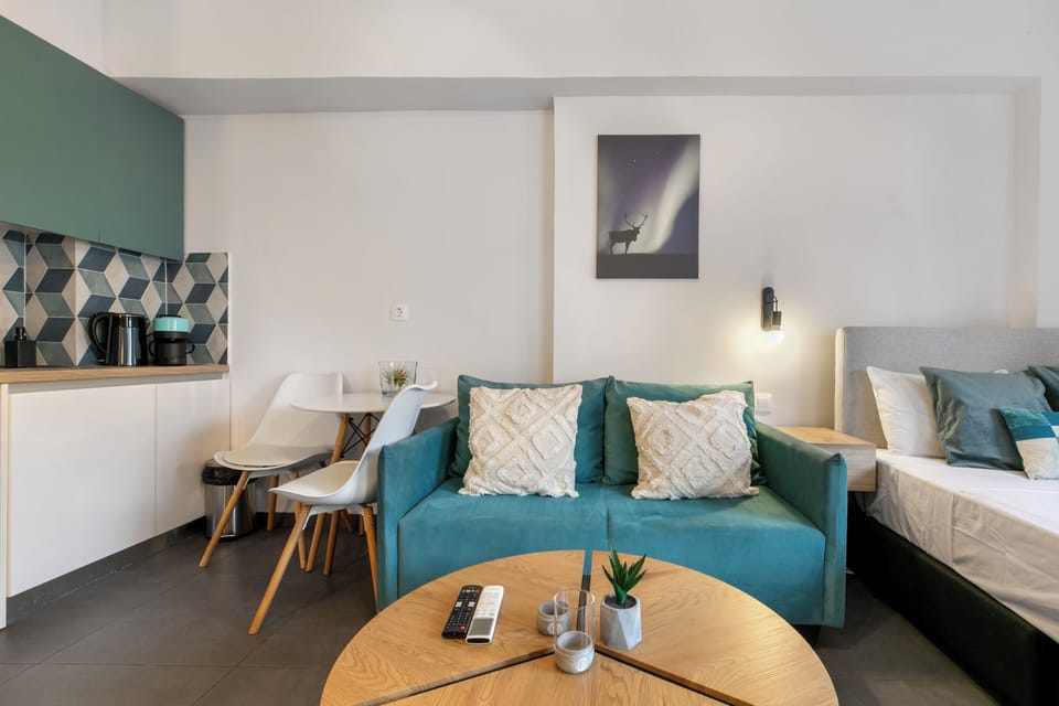 Studio, 1 Double Bed, Kitchenette, City View | Living area | 43-inch Smart TV with digital channels, Netflix, streaming services