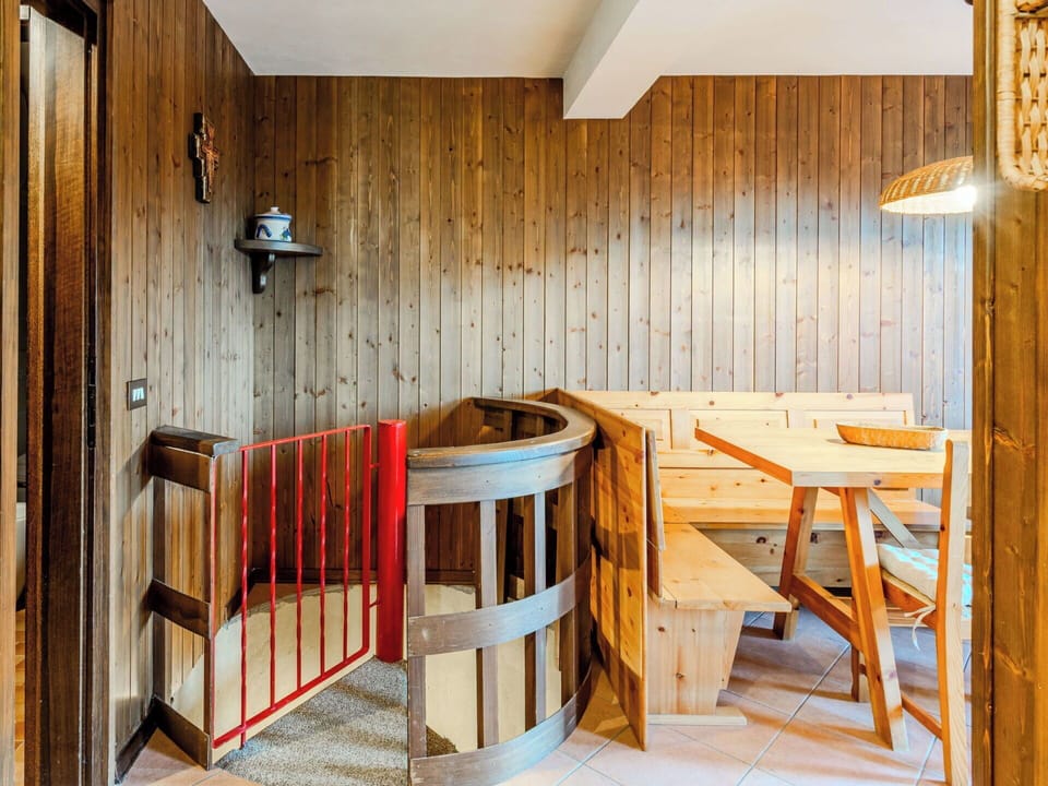 Wood, Flooring, Interior Design, Floor, Lighting, Ceiling, Wood Stain, Hardwood, Light Fixture, Varnish