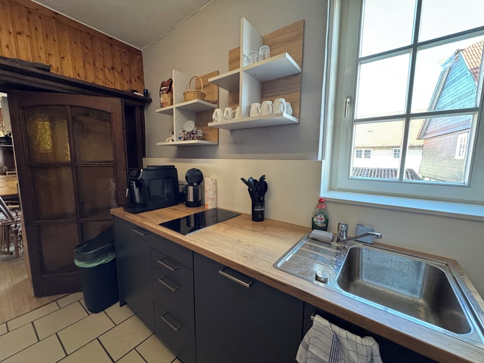 Mini-fridge, stovetop