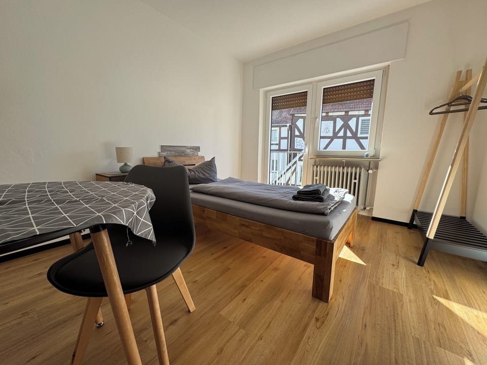 Economy Single Room | Free WiFi