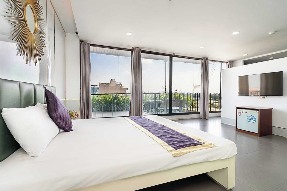 Deluxe Suite | Free WiFi, bed sheets