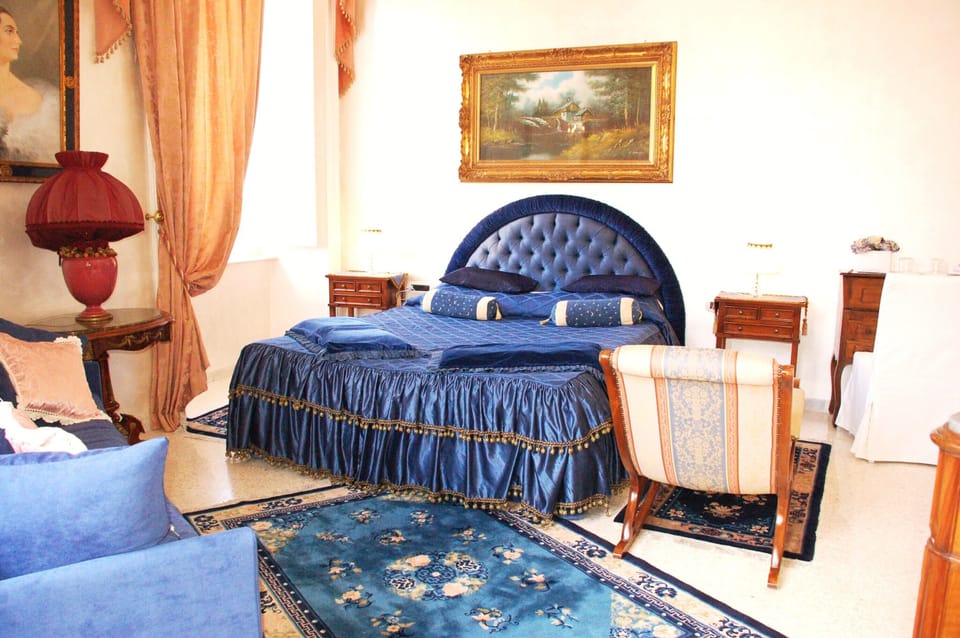 Deluxe Double Room, Non Smoking, City View | Desk, free WiFi