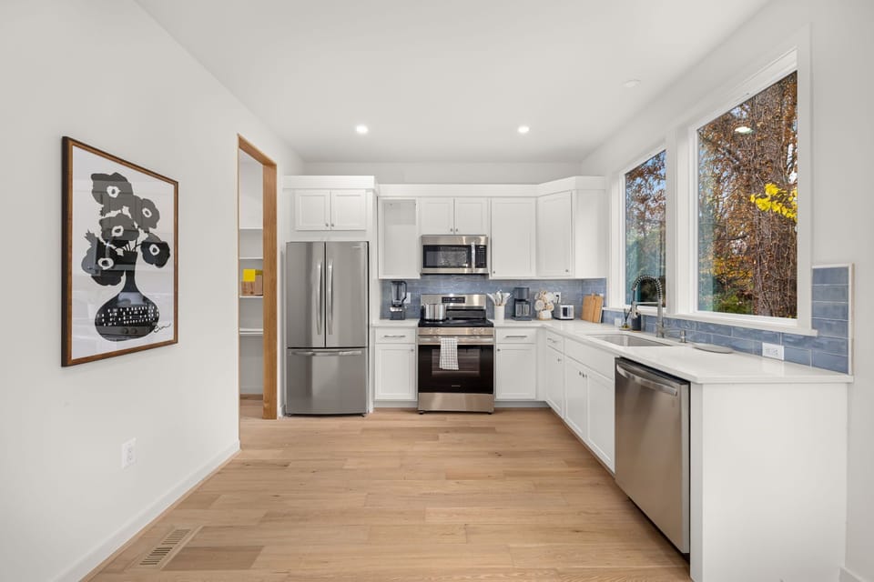 Walk-in pantry and fully stocked kitchen